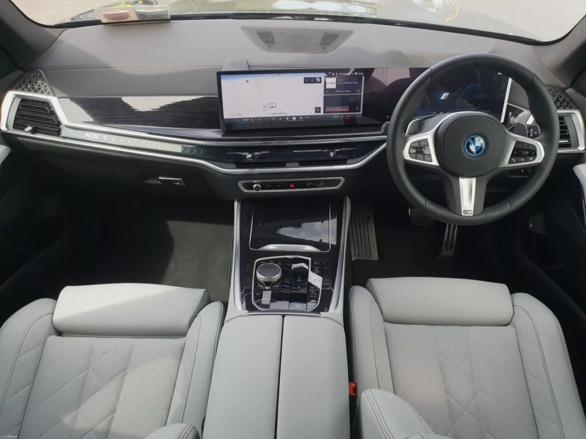 BMW X5 xDrive50e M Sport Pro - Image 4