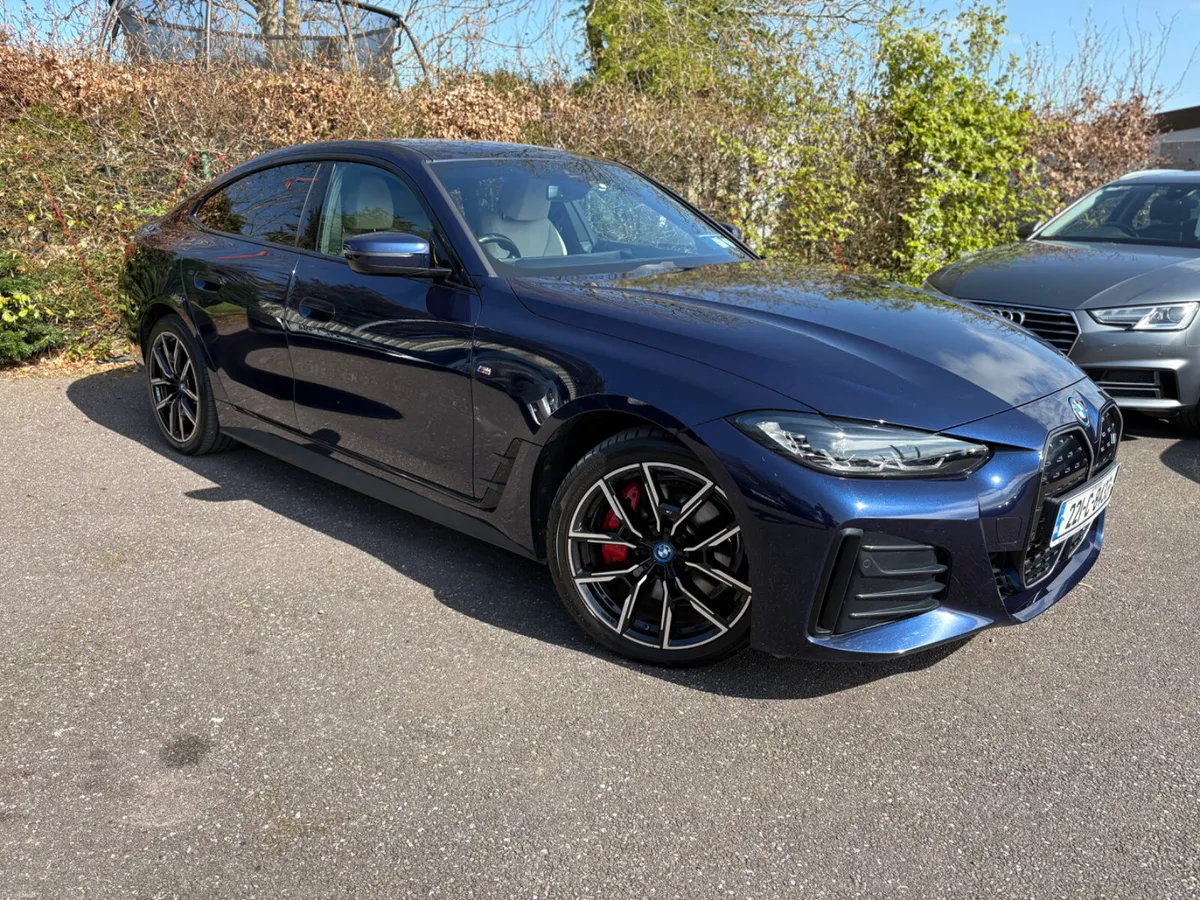 i4 EDrive 40 M-SPORT | STUNNING COLOUR - Image 1