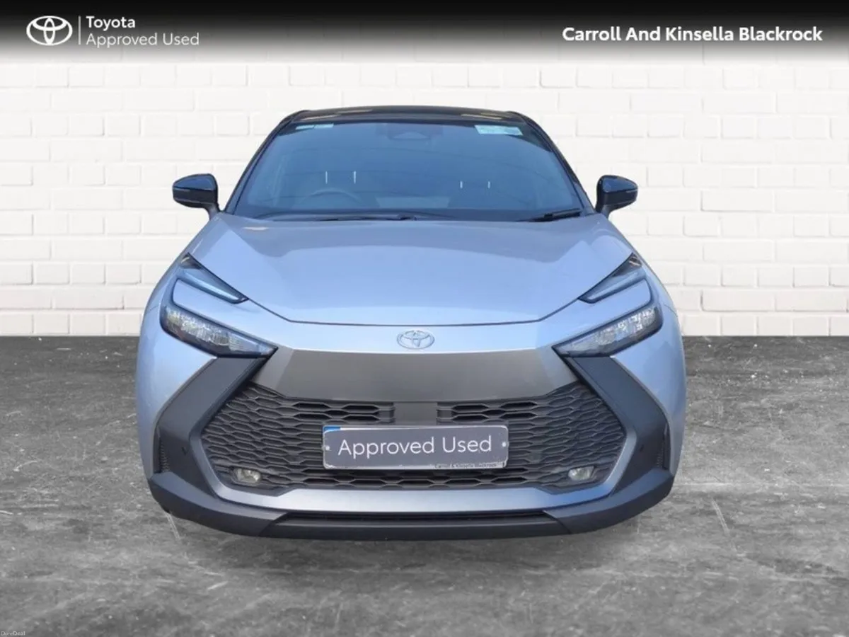 Toyota C-HR Hybrid Sport+ - Image 5