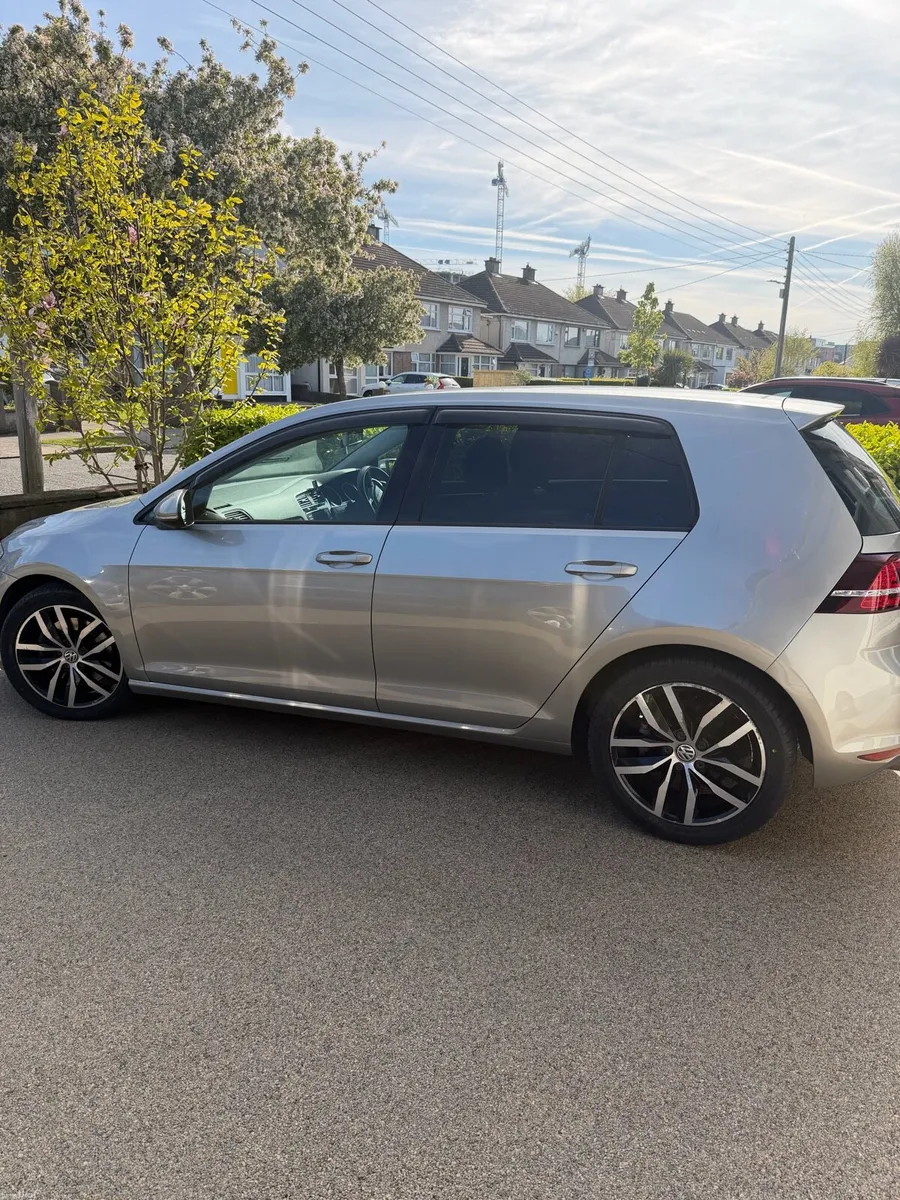 Volkswagen Golf 1.4 DSG TSI - Image 2