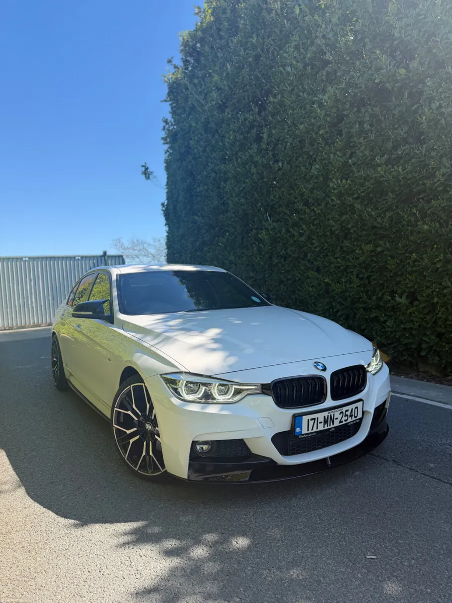 2017 BMW 320d M SPORT SHADOW EDITION - Image 1