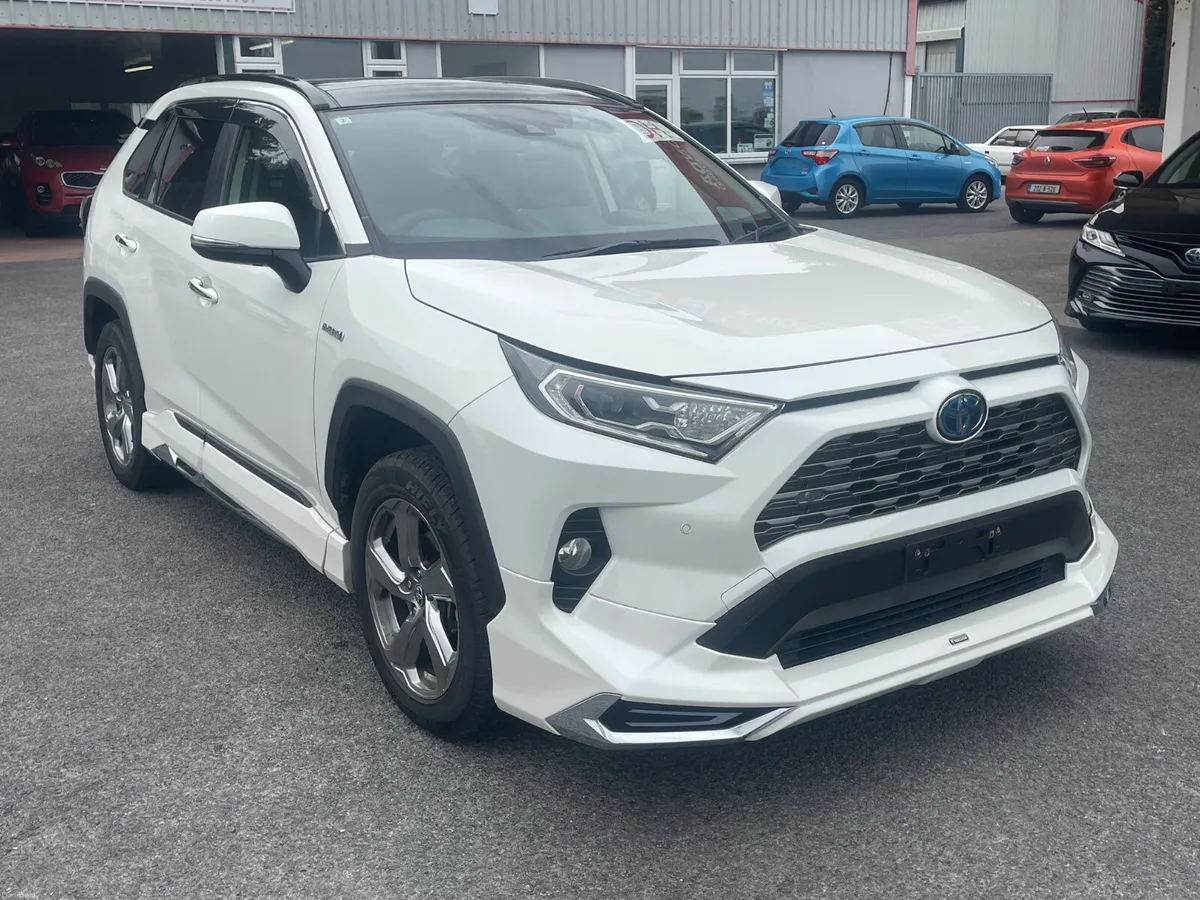 2020-1 Toyota RAV4 - Image 1