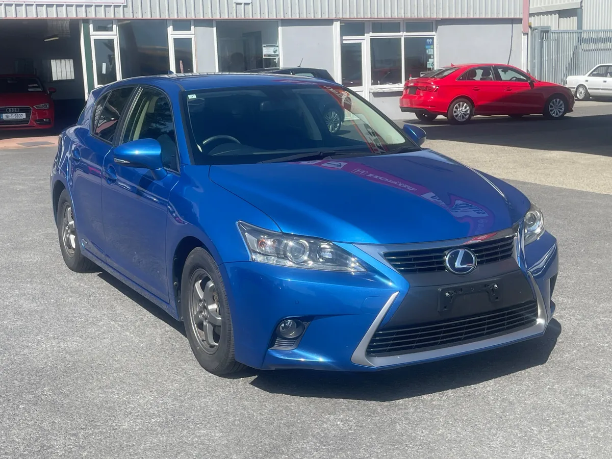 2017-2 Lexus CT 200H - Image 1