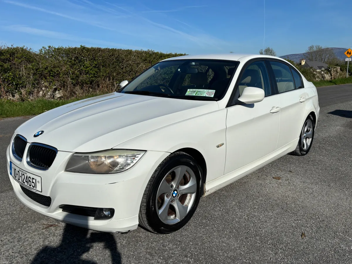 BMW 3-Series 2010  320D - Image 3