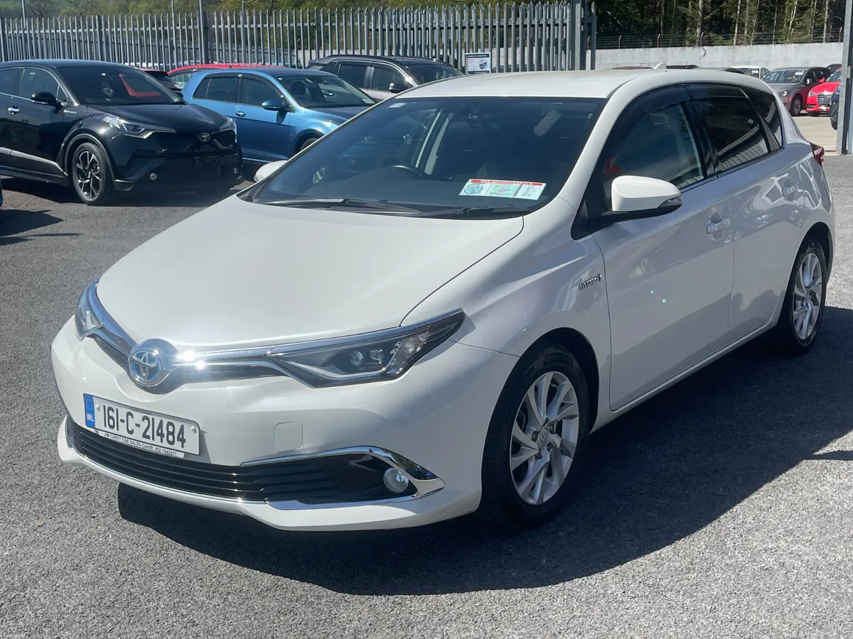 Toyota Auris 2016 - Image 3