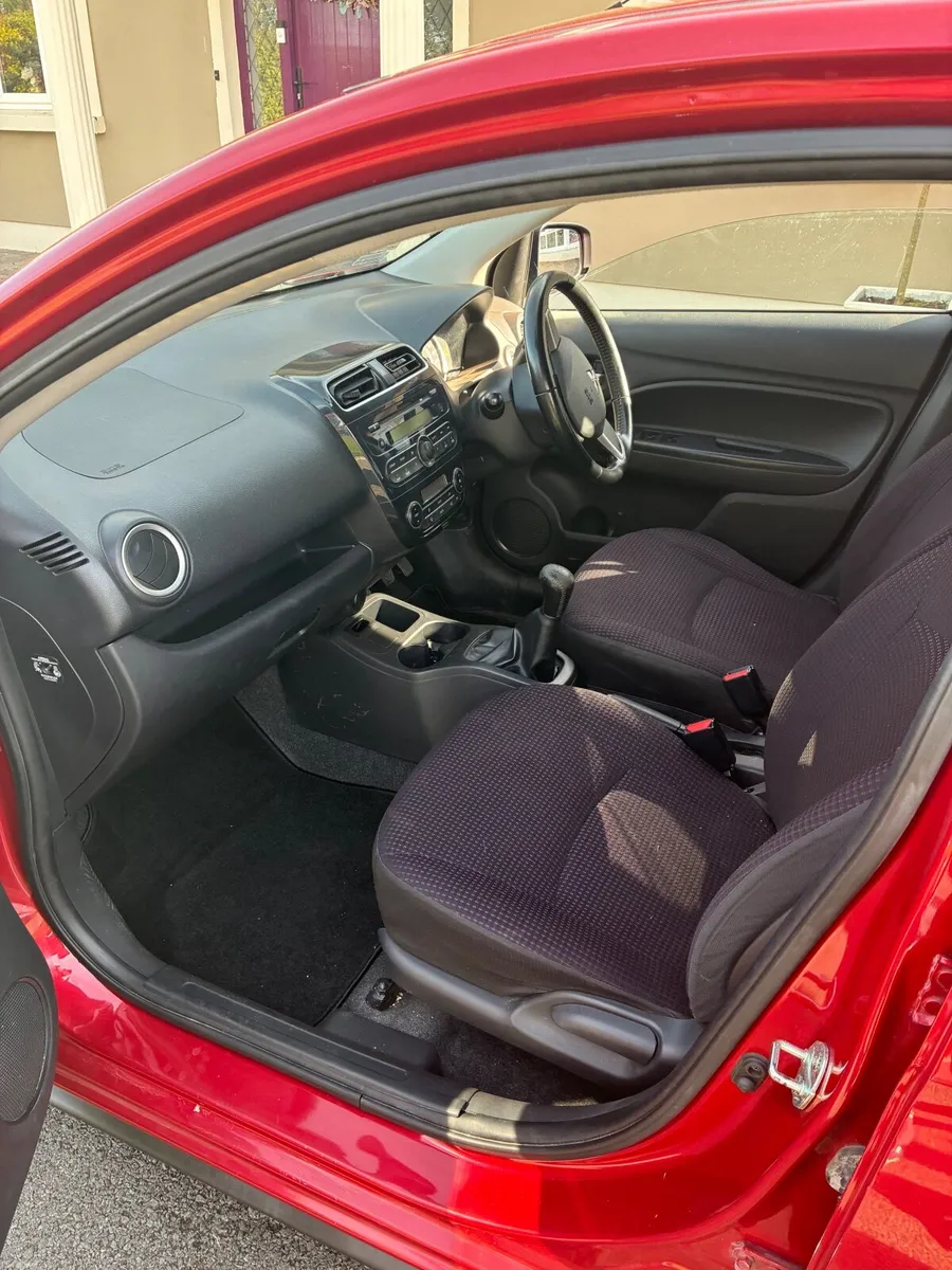 Mitsubishi Space Star 2015 - Image 4