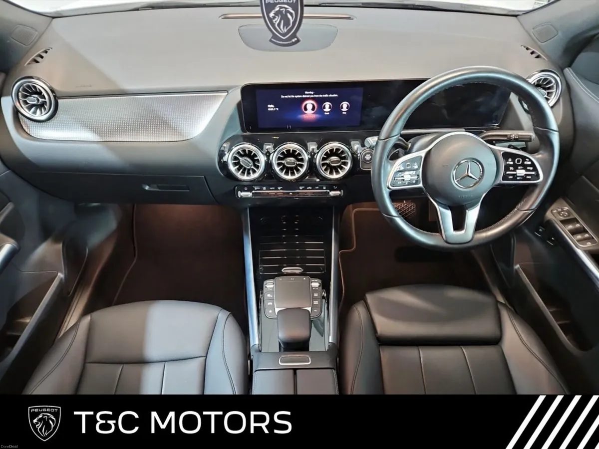 Mercedes-Benz GLA Progressive Line with Night Pack - Image 4