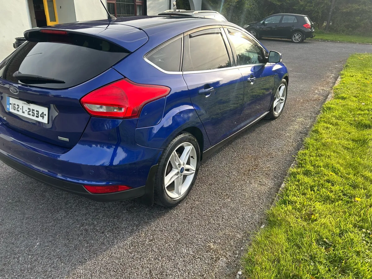 2016 FORD FOCUS 1ltr PETROL - Image 3
