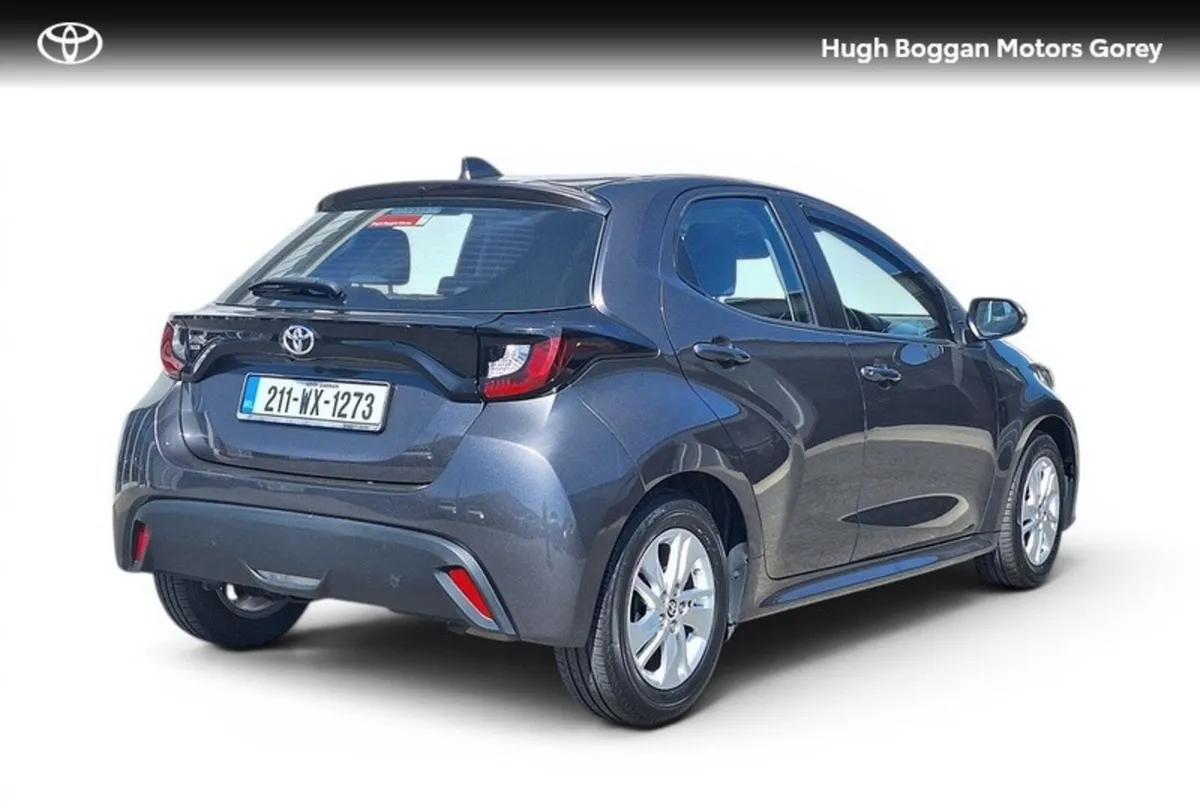 Toyota Yaris 1.0 - Image 2