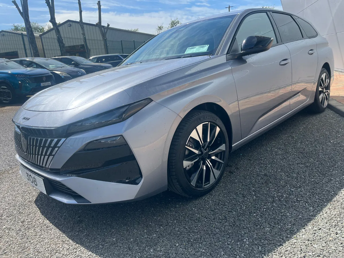 Peugeot 308 Allure 1.5 Diesel Auto SW - Image 2