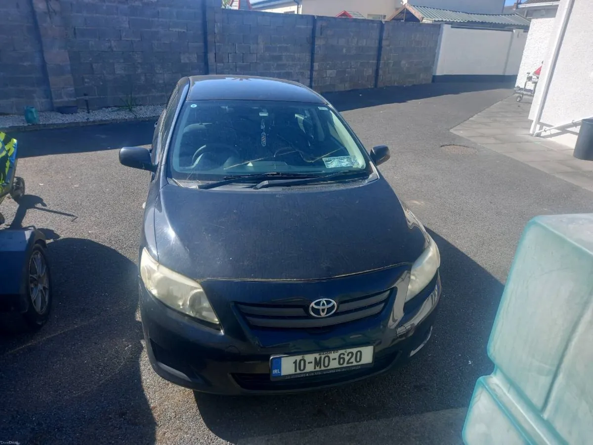 Toyota corolla - Image 1