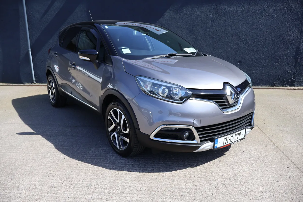 Renault Captur Signature Huge Spec 24 Month NCT! - Image 3