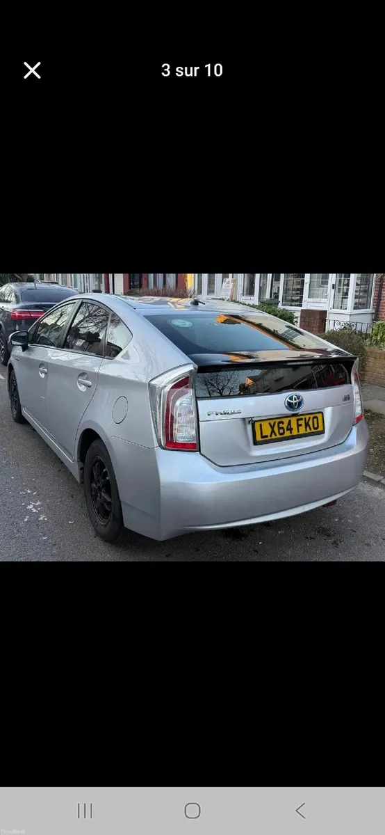 Toyota Prius 2015 - Image 2