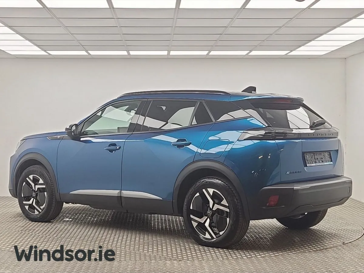 Peugeot 2008 2008 Allure Ev  Allure  136 Electric - Image 3