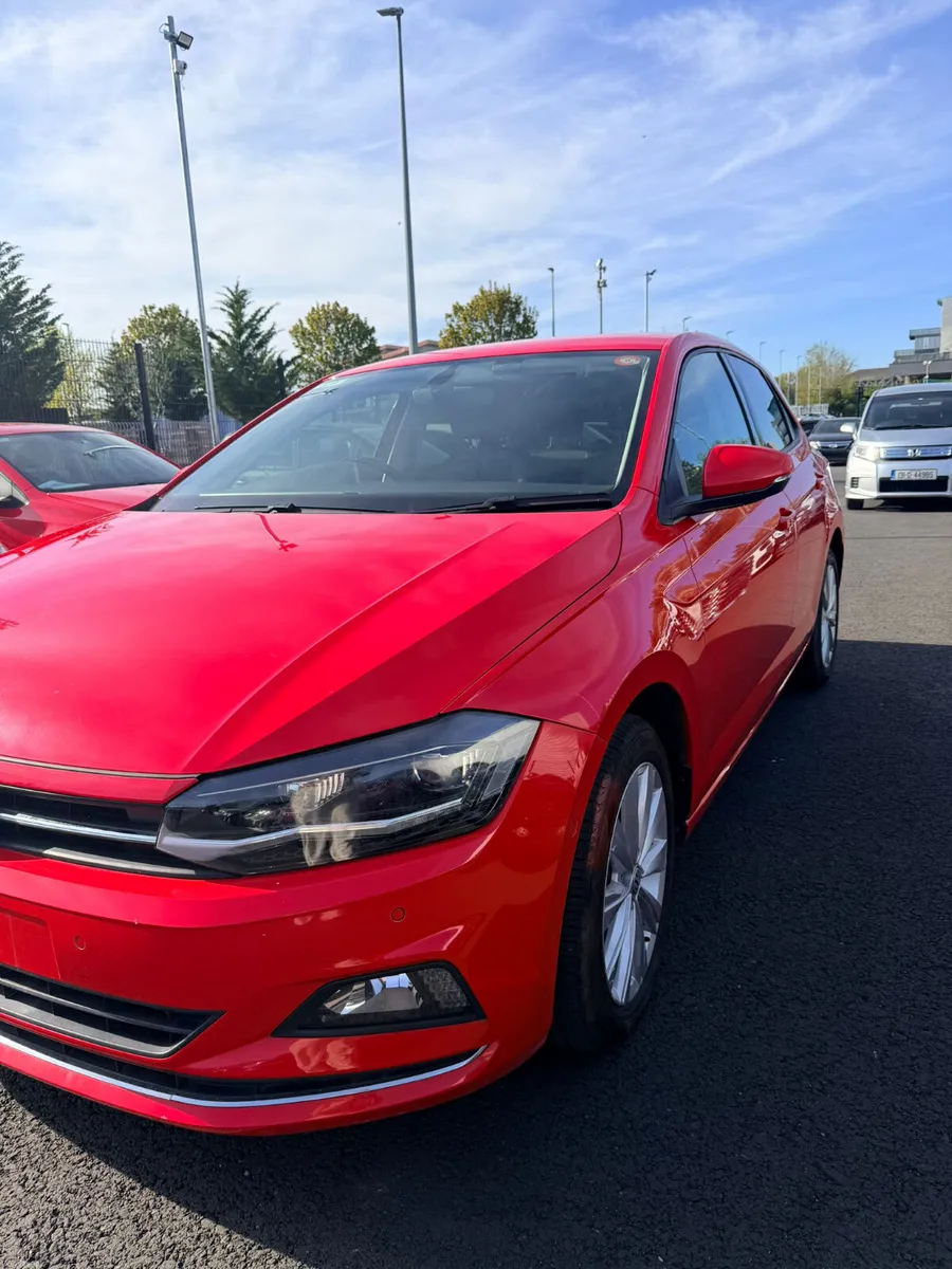 2018 Volkswagen Polo - Image 2