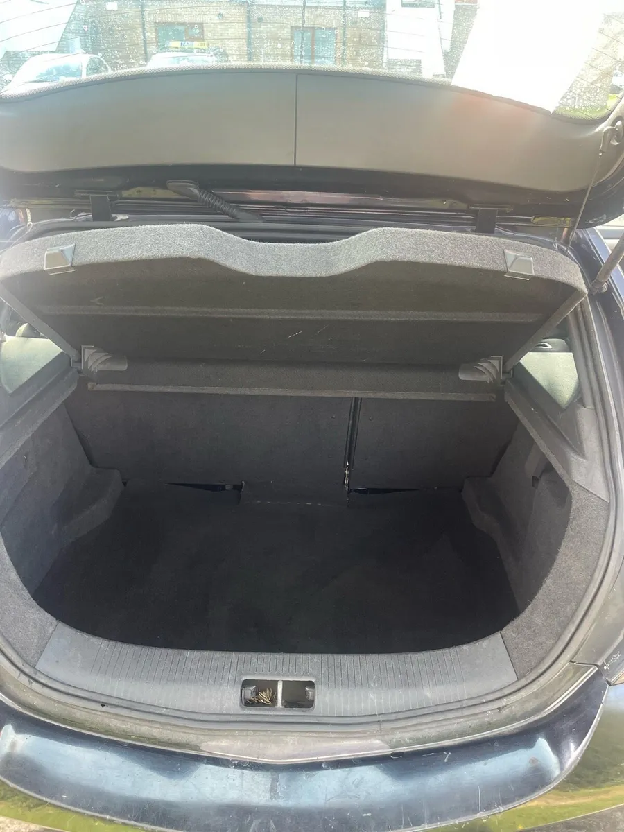 Opel Astra - Image 4