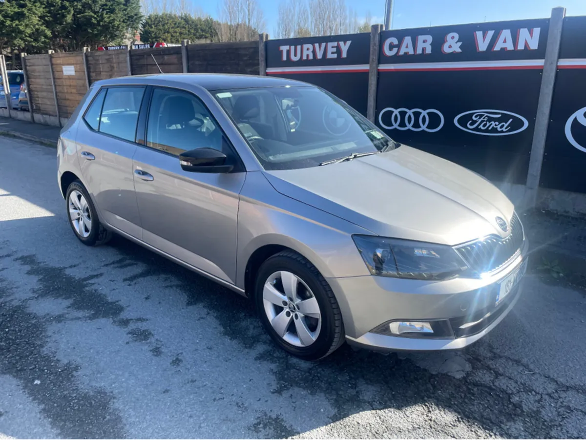 Skoda Fabia AMBITION 1.0 MPI 60HP 4DR - Image 2