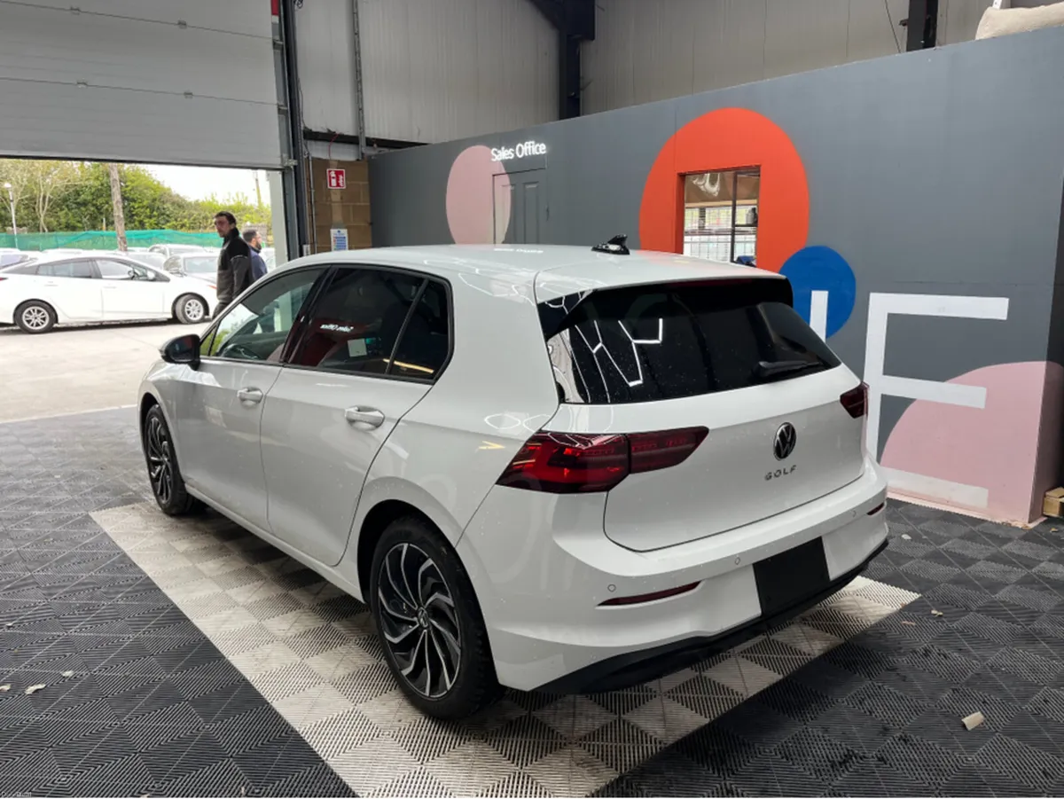 Volkswagen Golf 2024 VOLKSWAGEN GOLF TDI ACTIVE AD - Image 4
