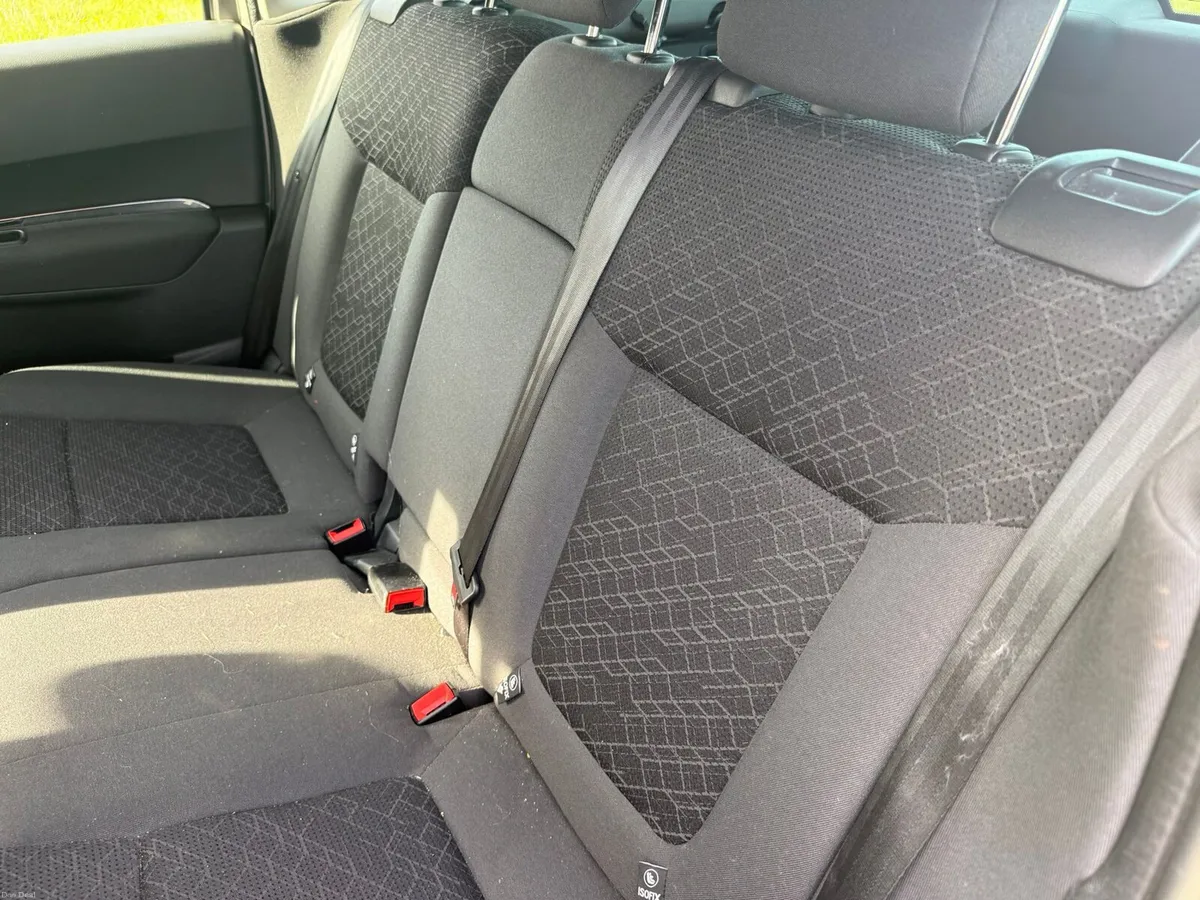 Peugeot 3008 - Image 4