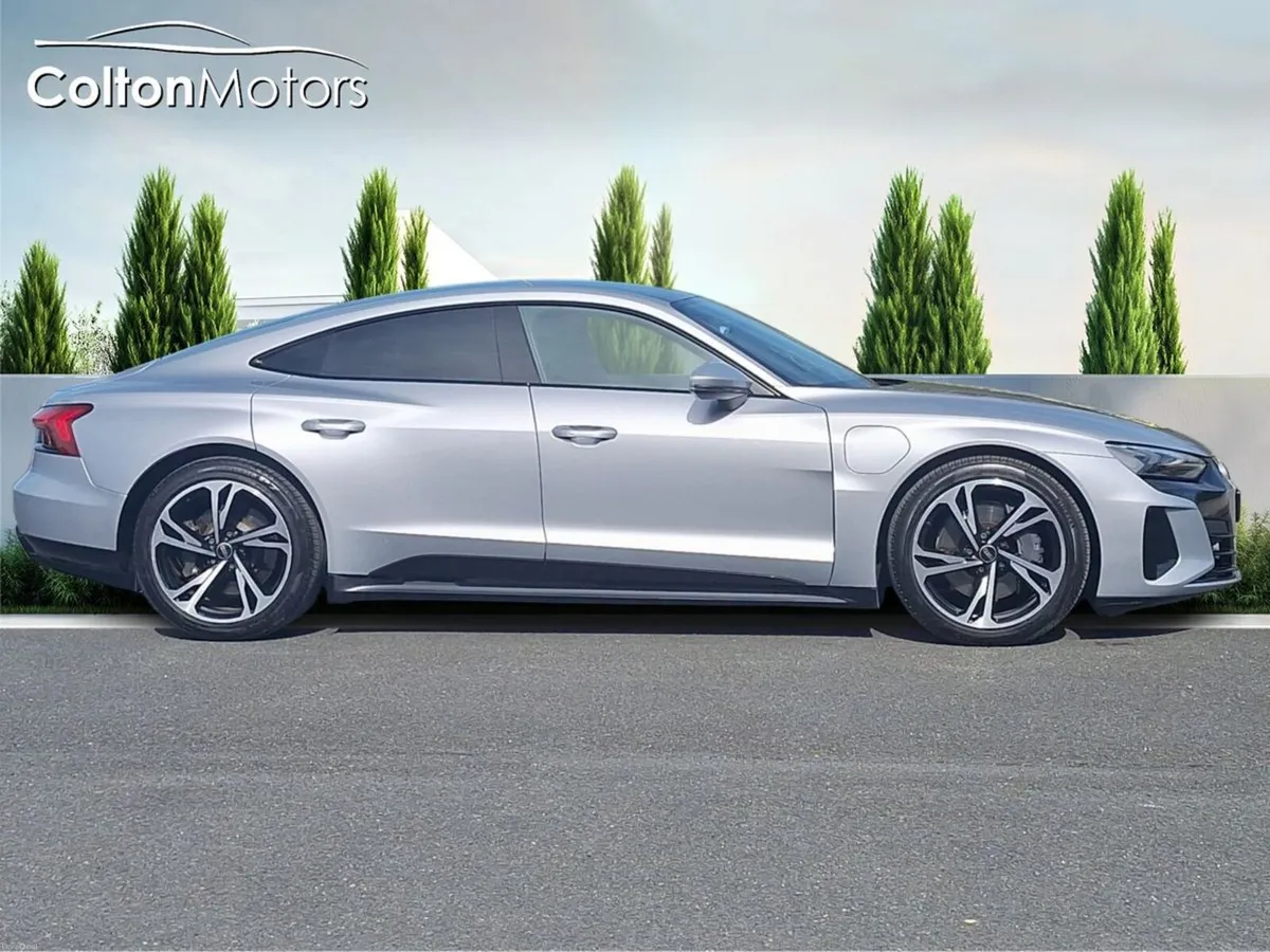 Audi e-tron GT e-tron quattro - Image 3