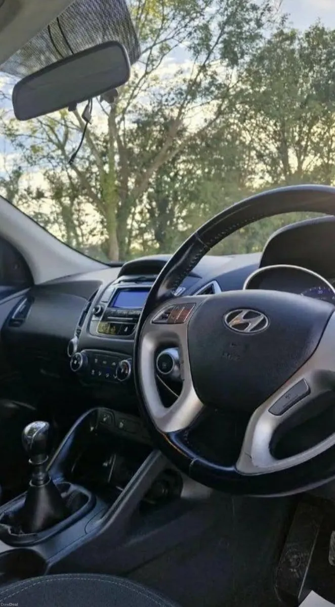 2013 Hyundai ix35 1.7 CRDi Diesel - Image 2