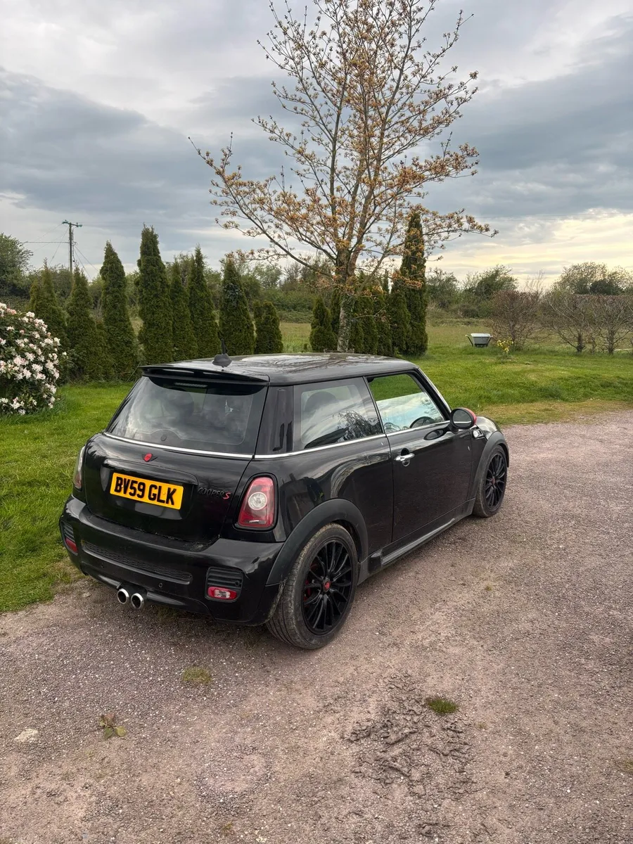 Mini Cooper s class - Image 4