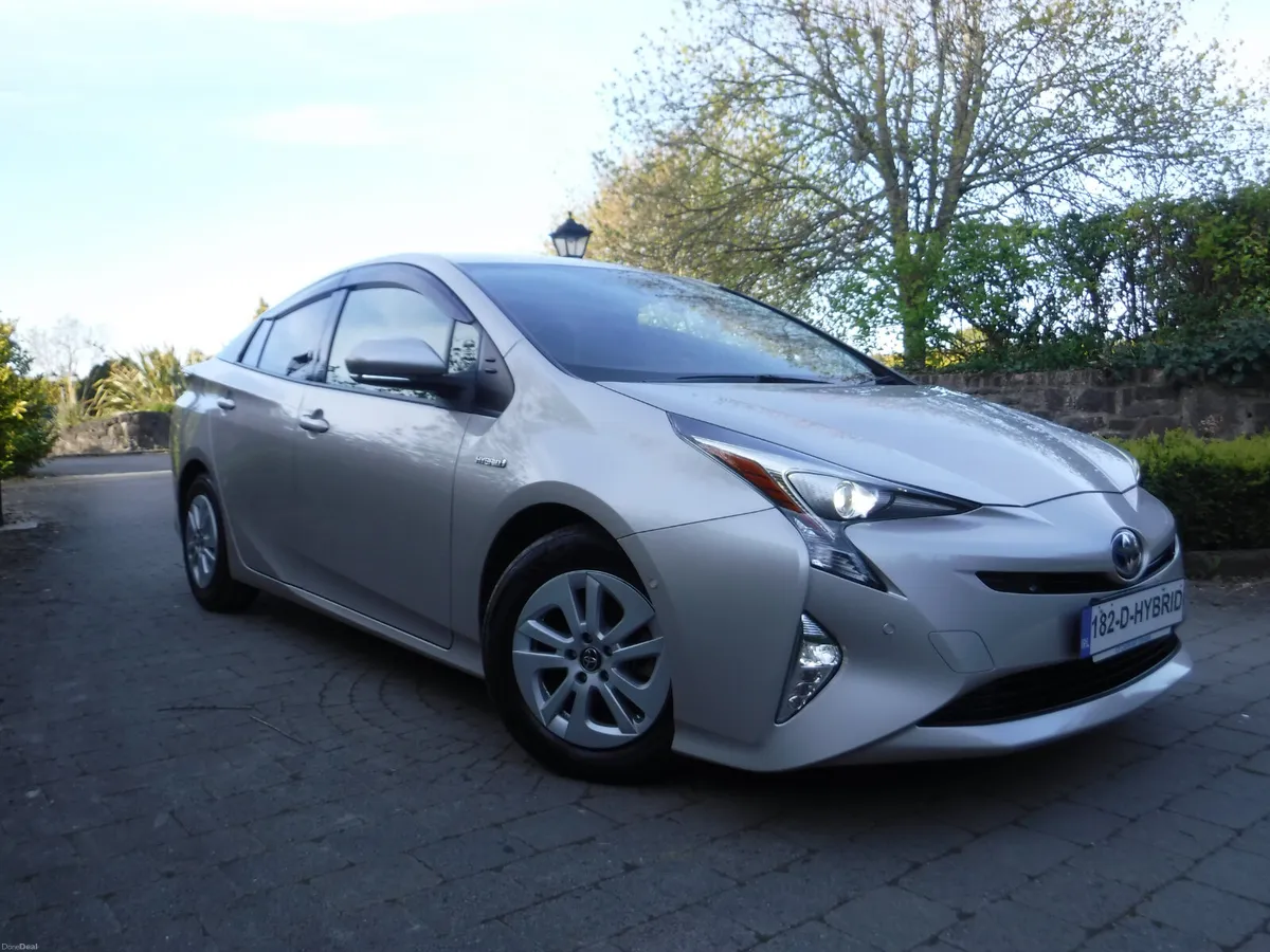 TOYOTA PRIUS 1.8 AUTO HYBRID MINT CONDITION - Image 1