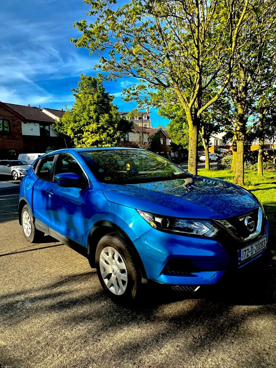 Nissan Qashqai  Automatic LOW KM,NEW MODEL URGENT, - Image 1