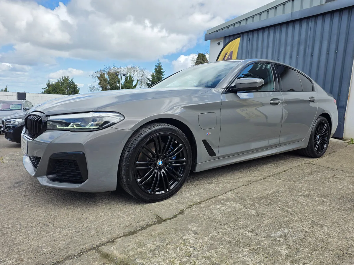 2021 BMW 530E * M-SPORT * HARMAN/KARDON * - Image 3