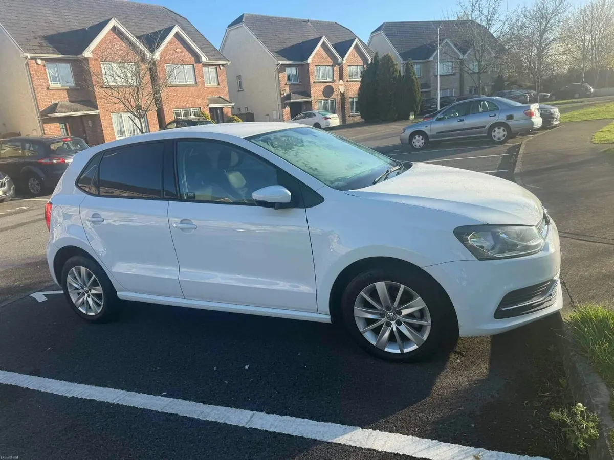 Volkswagen Polo 2015 - Image 4