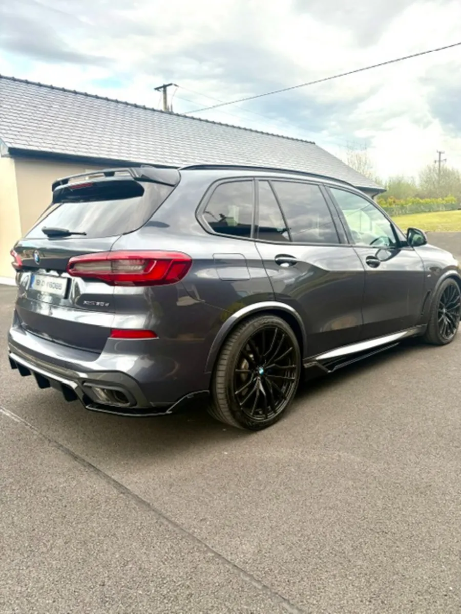 BMW X5 2019..low km - Image 2