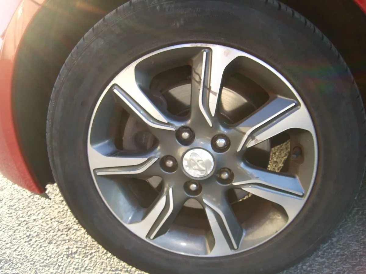 Hyundai ix20 2019 - Image 2