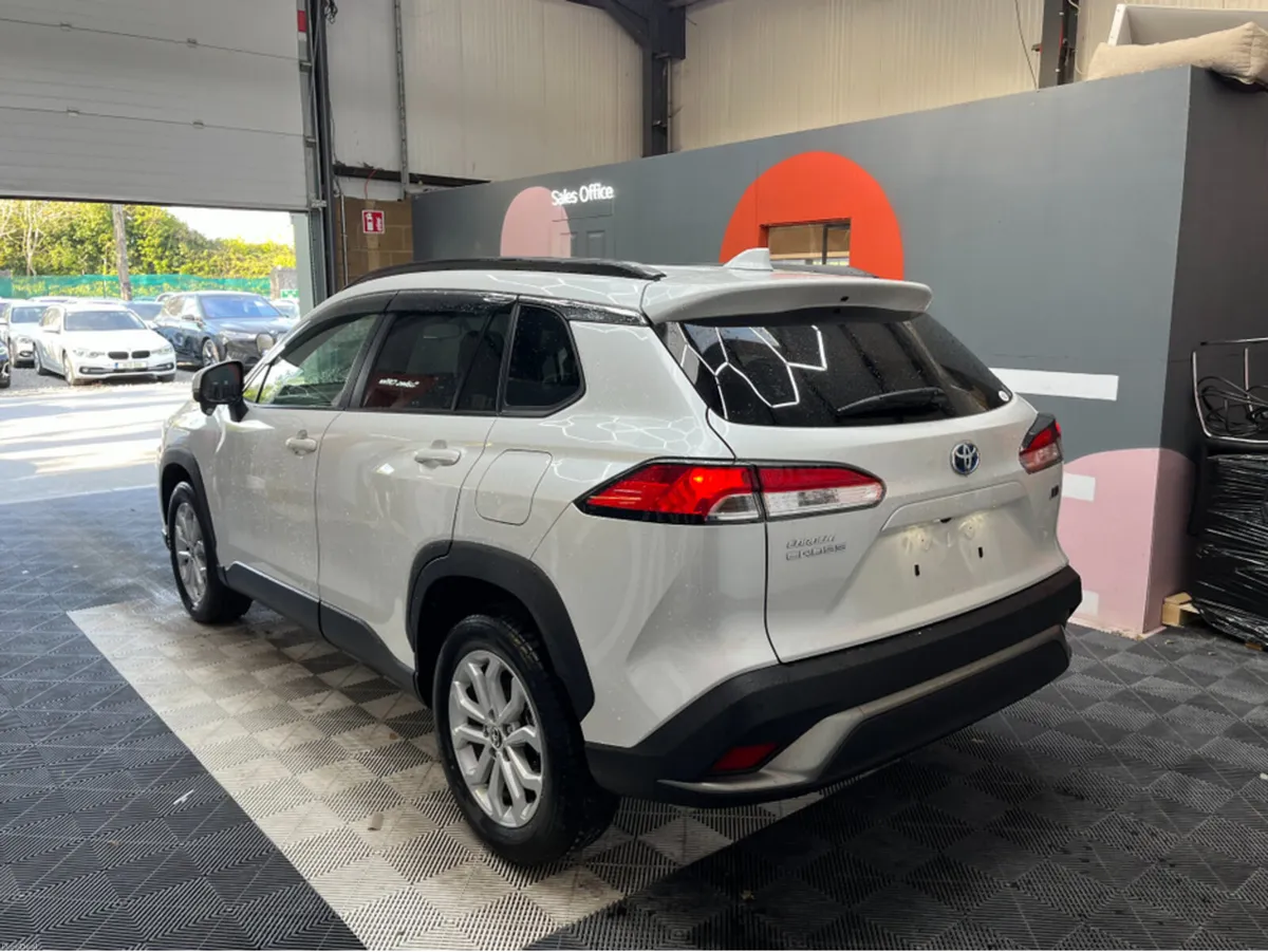 Toyota Corolla Cross €29950 2023 TOYOTA COROLLA CR - Image 4
