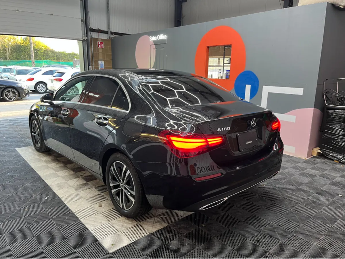 Mercedes-Benz A-Class 2023 MERCEDES-BENZ A180 1.4 - Image 4