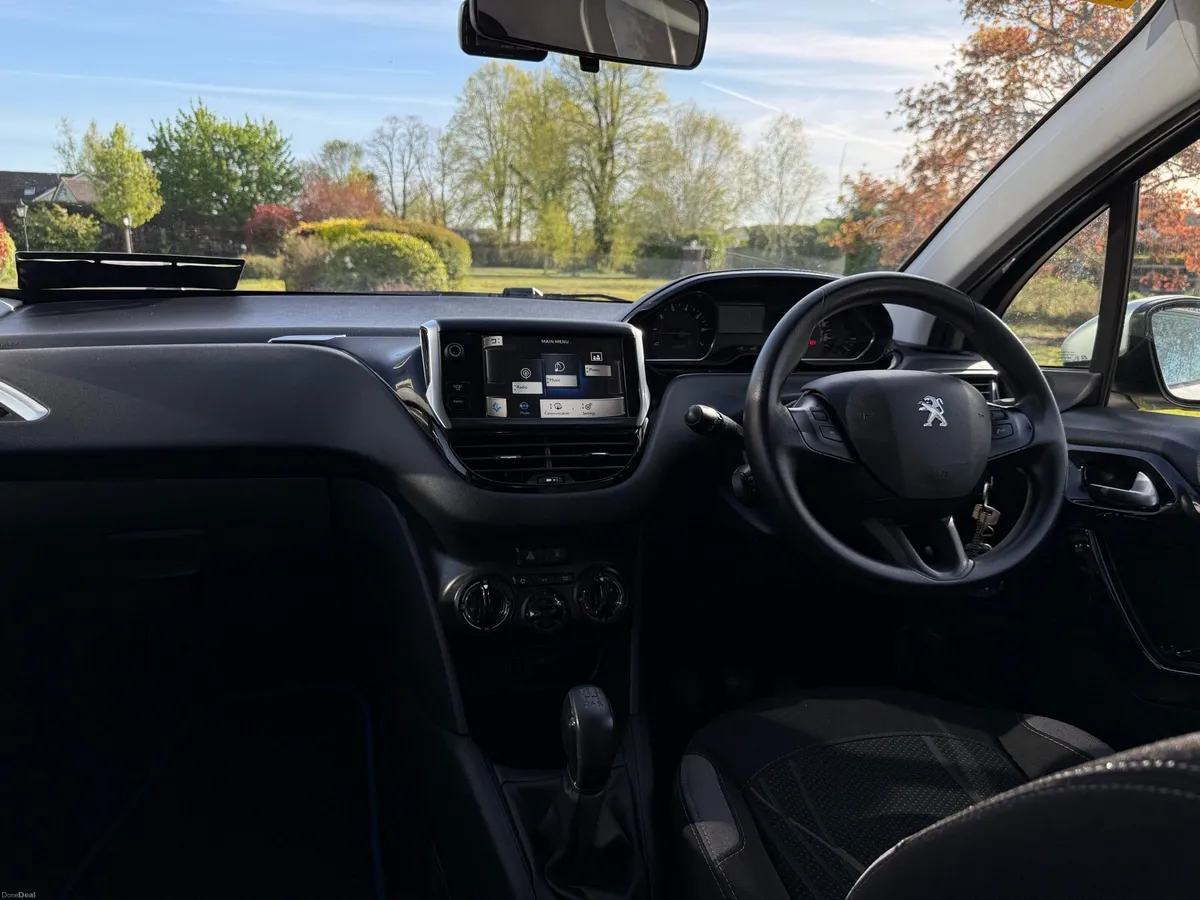 Peugeot 208 1.2 VTI ACTIVE NCT 27/2/27 - Image 3