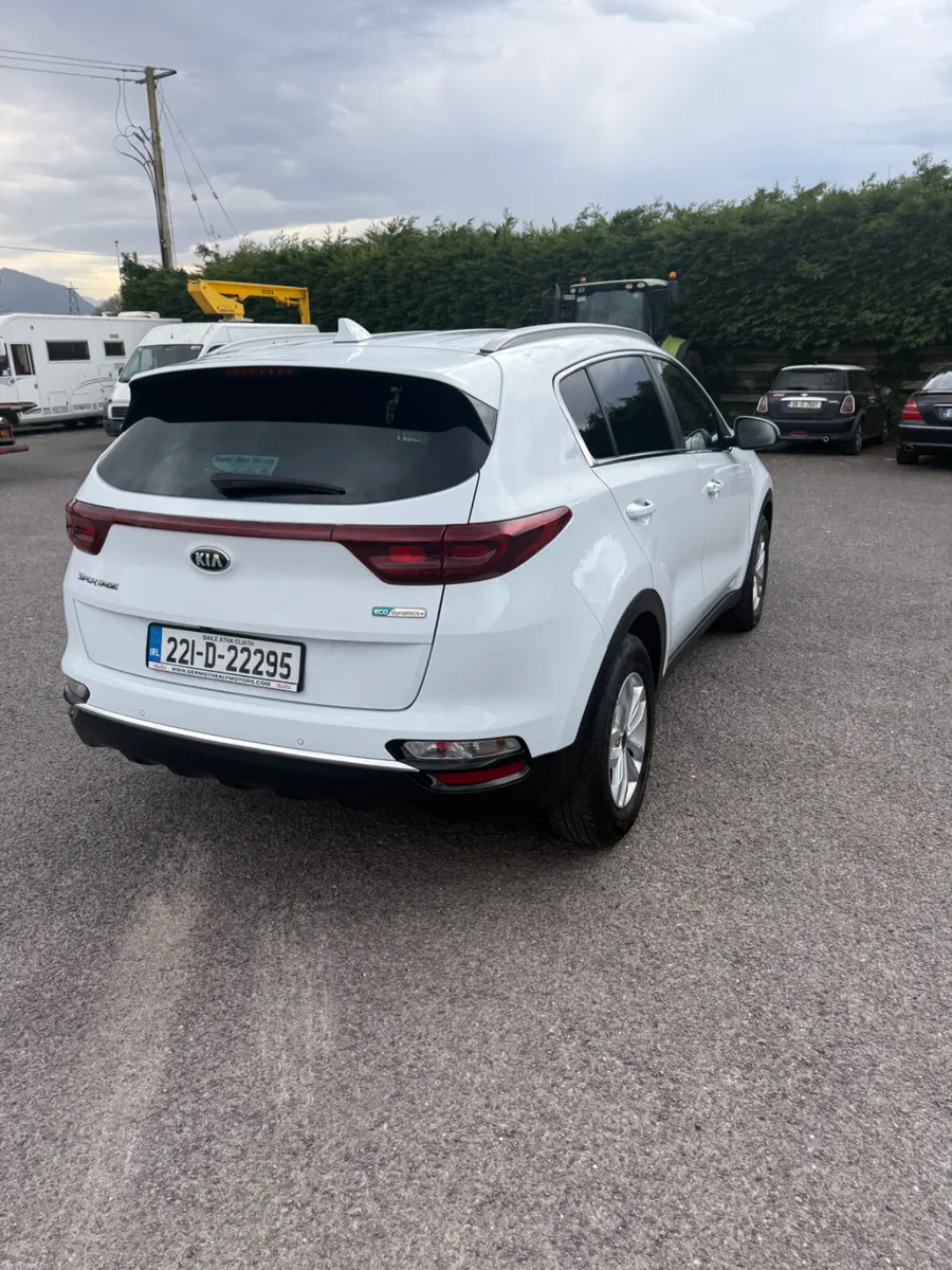 2022Kia Sportage commercial. - Image 4