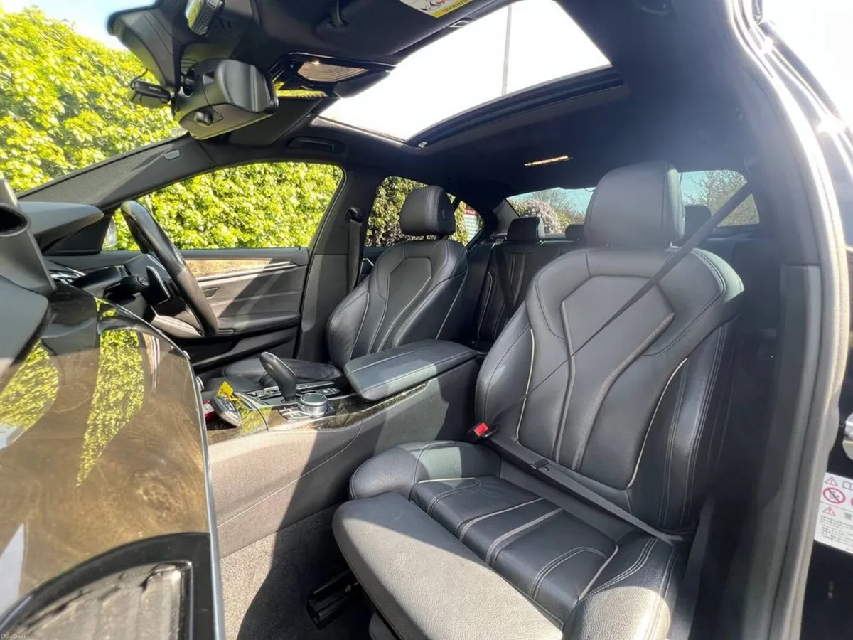 BMW 5-Series 523d M-SPORT COMPETITION 2.0 D // OPE - Image 2