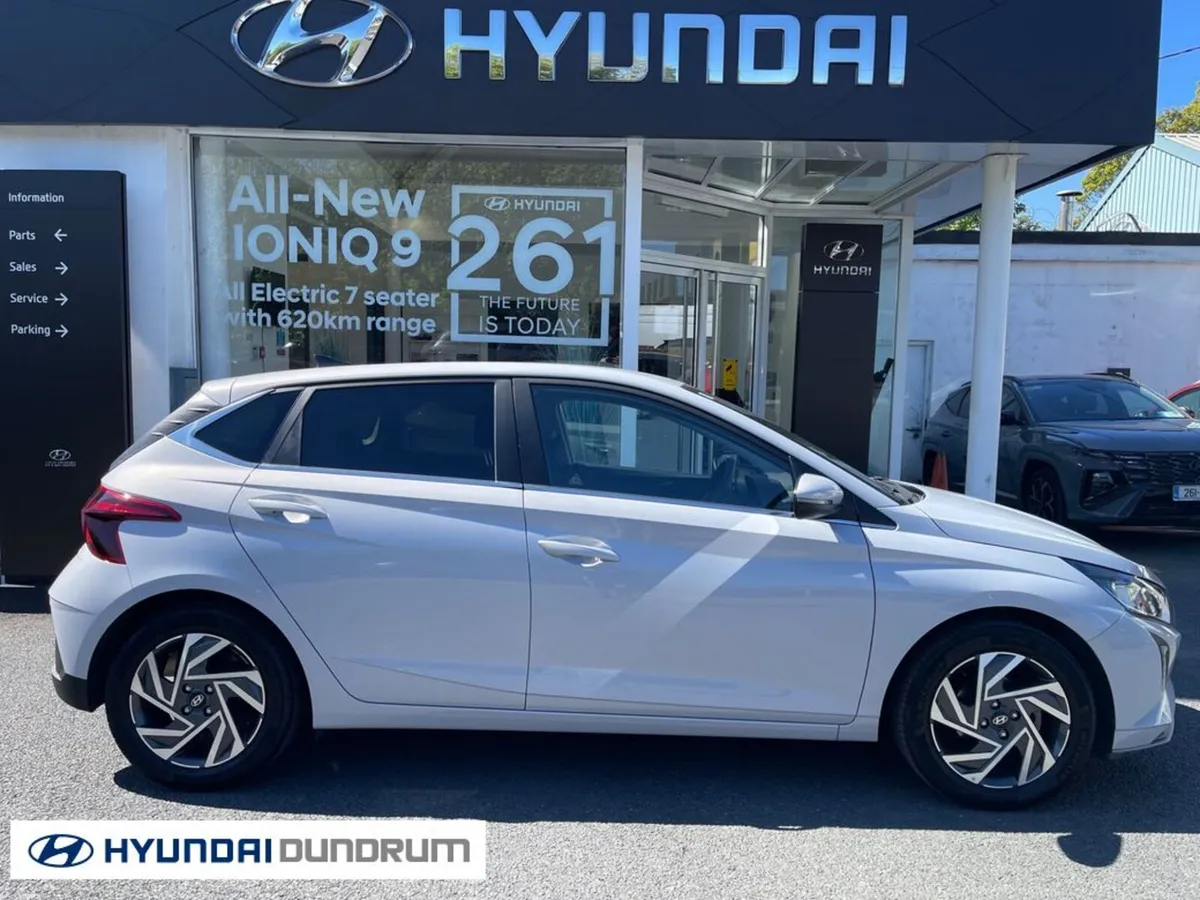 Hyundai i20 Deluxe Plus 5DR - Image 3