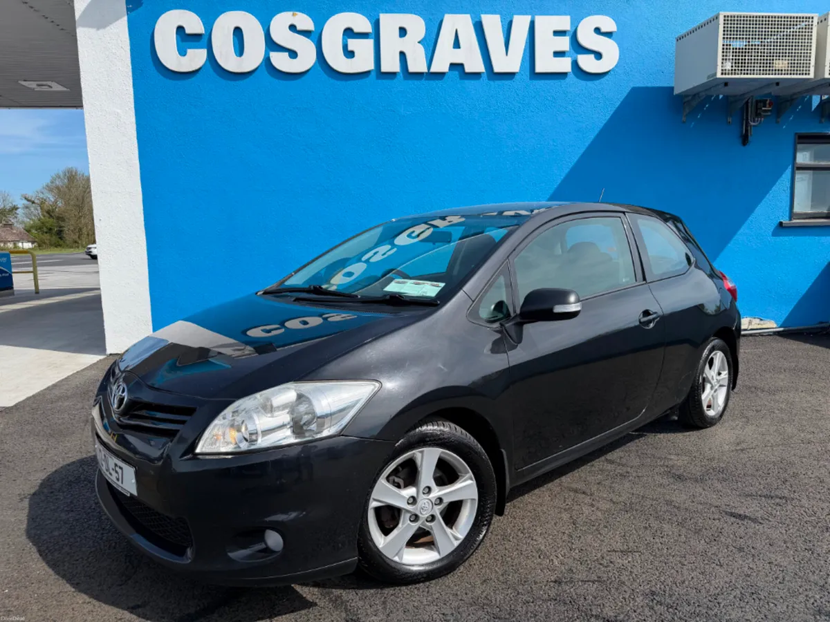 Toyota Auris 1.4 D4D SOL 2DR * BLUETOOTH / AIR CON - Image 3