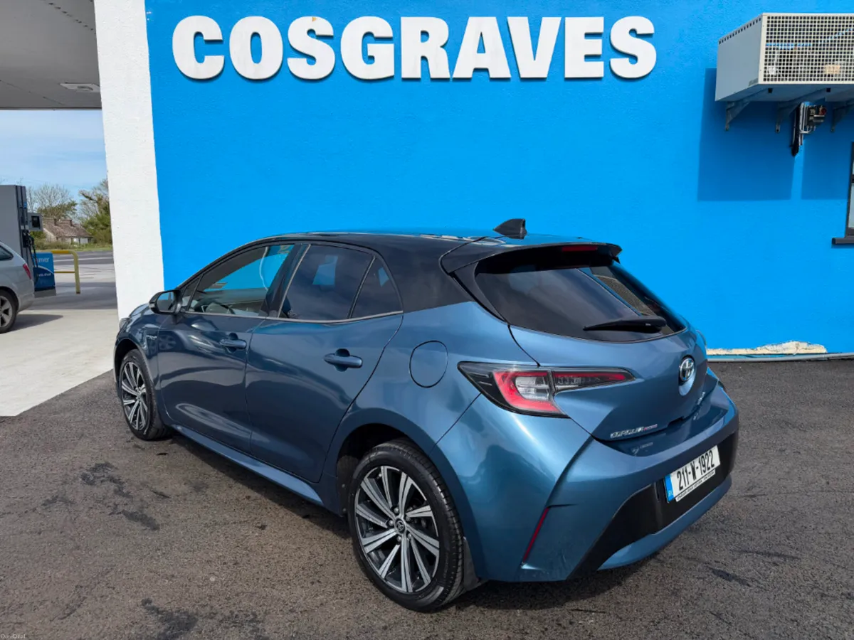 Toyota Corolla Hybrid L/sport HB 5DR Auto * REVERS - Image 4