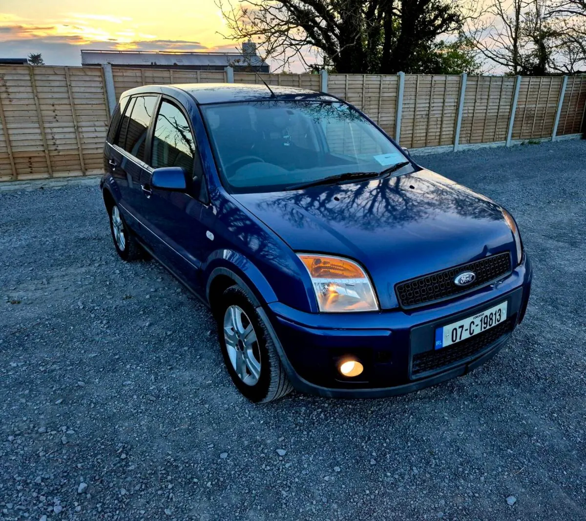 2007 FORD FUSION (LOW MILEAGE) - Image 2