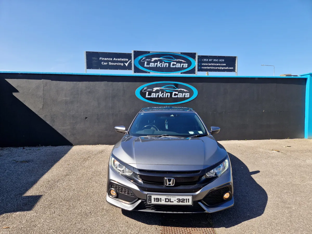 191 Honda Civic 1.6 Diesel High Spec Low Miles - Image 2