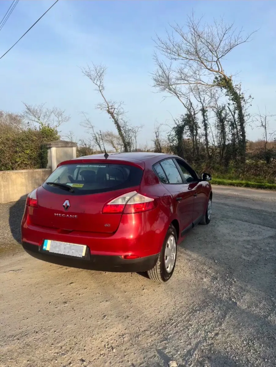 Renault megane 2012 - Image 2
