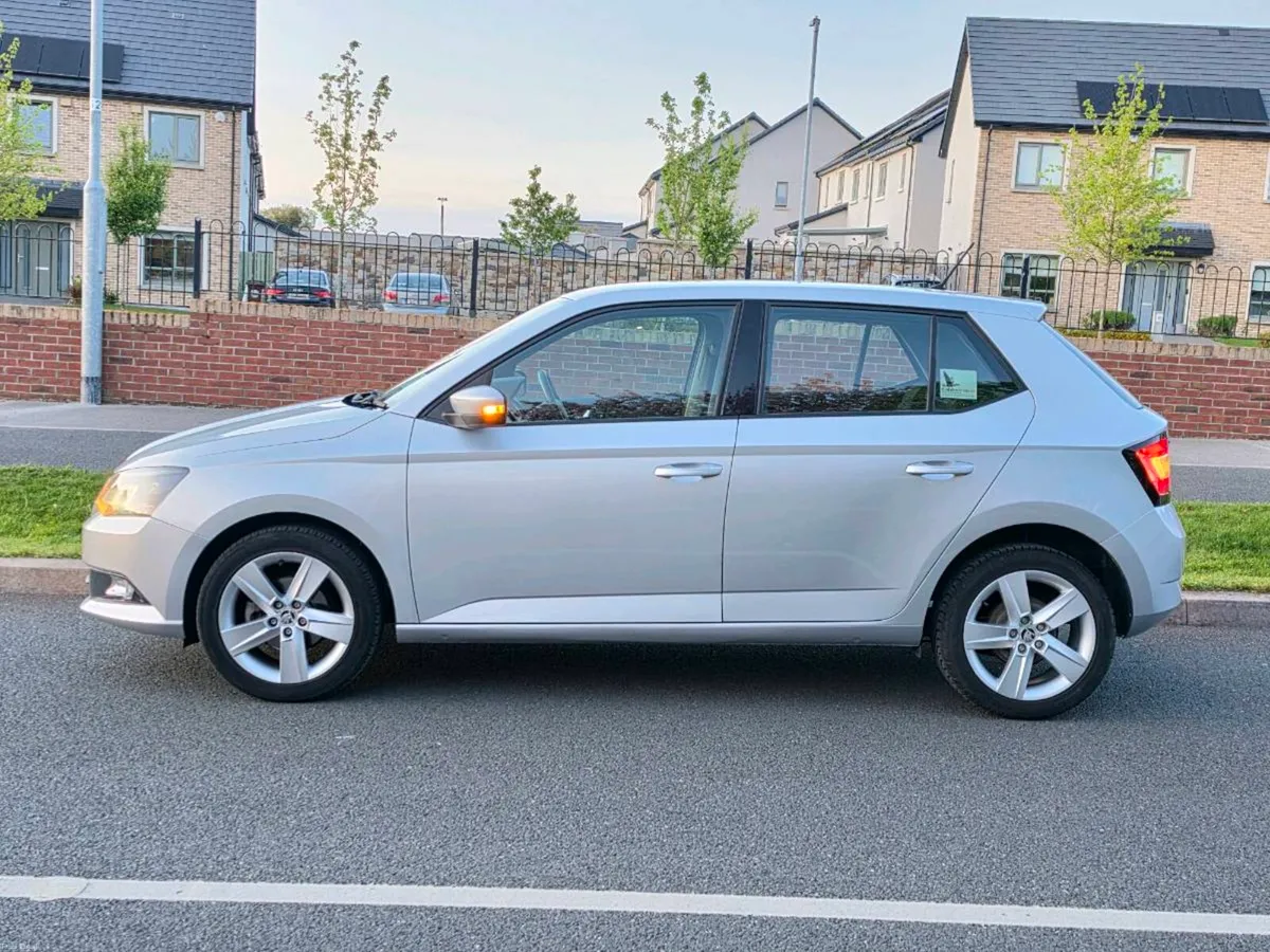 Skoda Fabia 1.0 petrol/ only 40,500 kms /one owner - Image 2