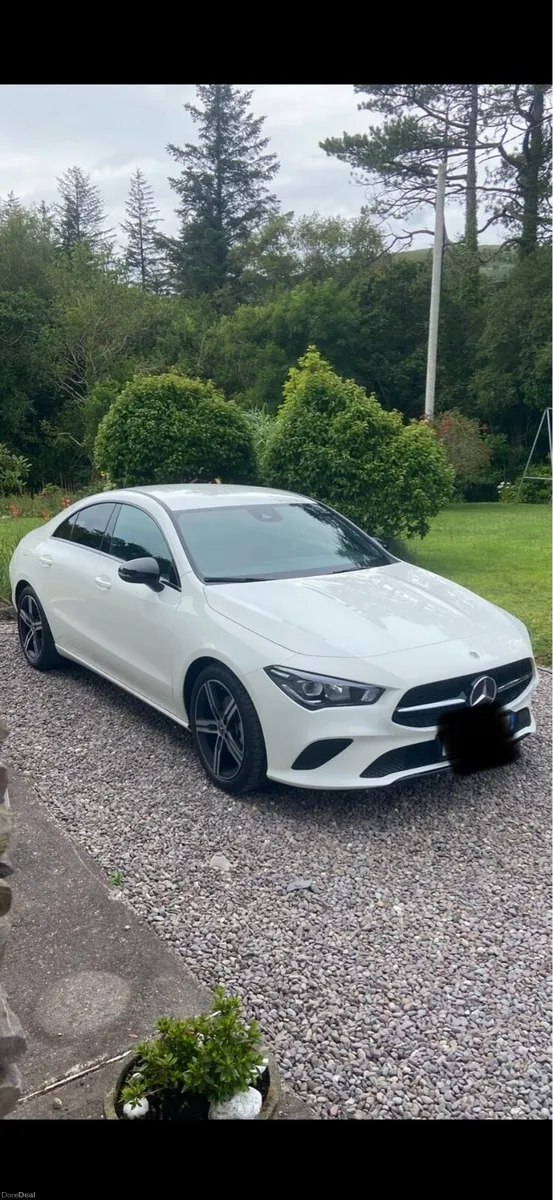 Mercedes-Benz CLA progressive with night pack - Image 1