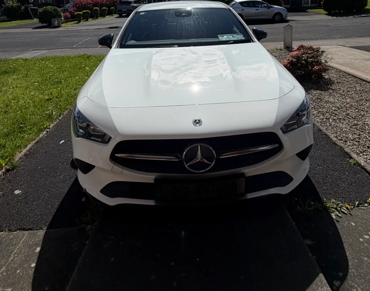 Mercedes-Benz CLA progressive with night pack - Image 3