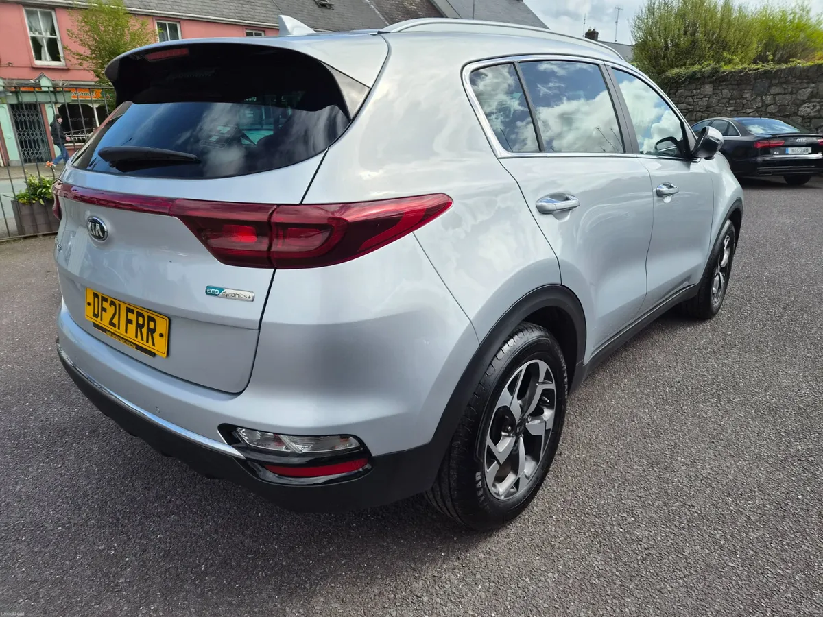 212 Kia Sportage 2 CRDI ISG MHEV, Immaculate, FSH - Image 6