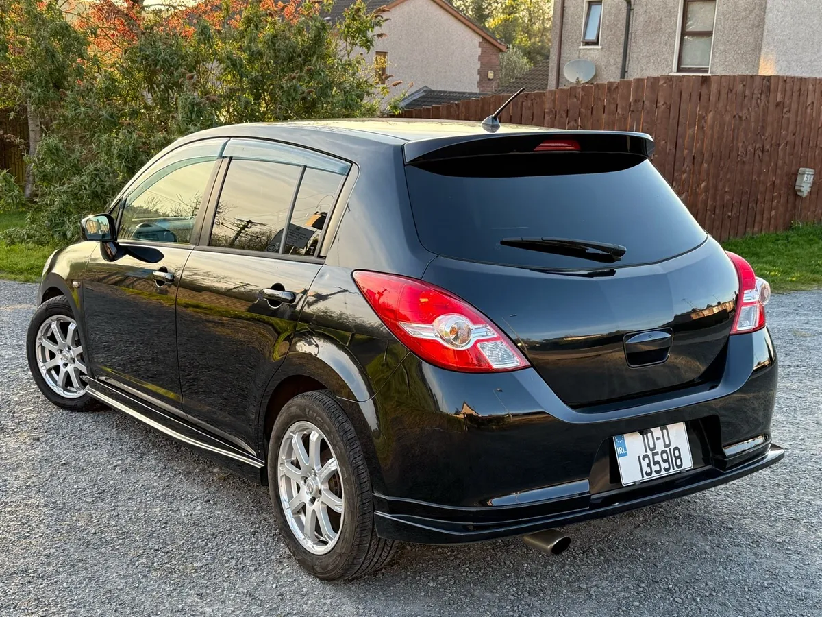 Nissan tiida 2010 automatic petrol Nct 03/27 €3000 - Image 3