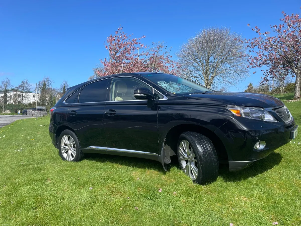 2010 Lexus RX450H - Image 1
