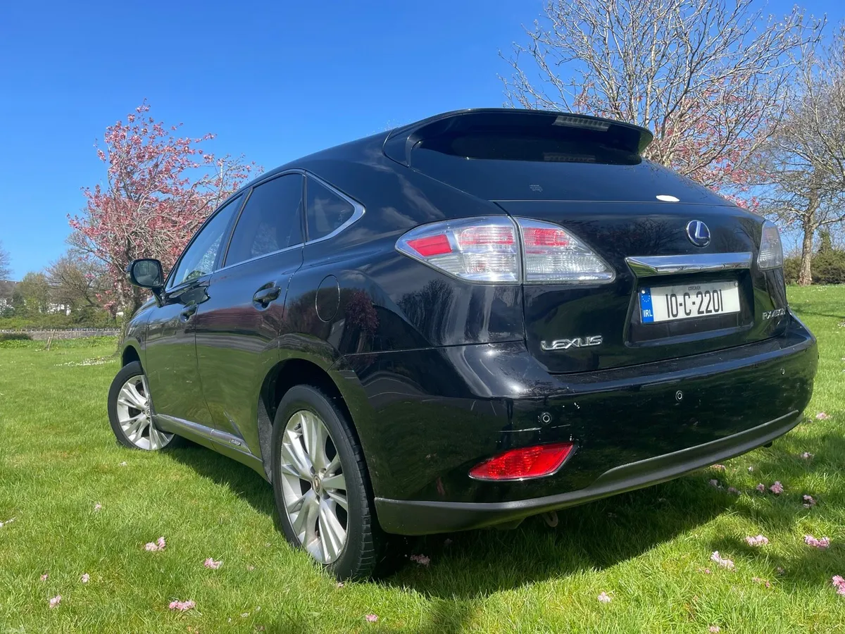 2010 Lexus RX450H - Image 2